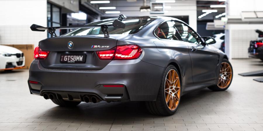  BMW M4 GTS 2016 года  (AU) (фото 8 из 26)